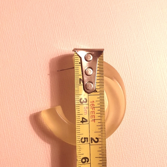 Vintage 80's plastic 3/4 twisted hoops - Picture 4 of 4